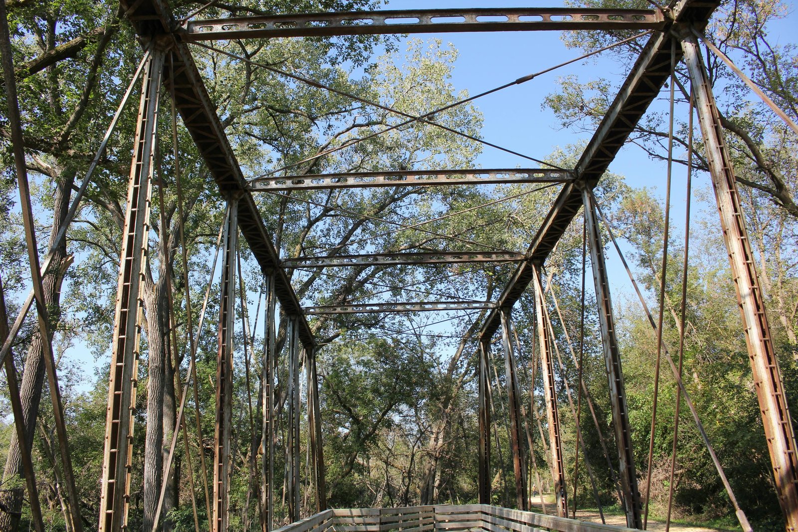 Sway bracing